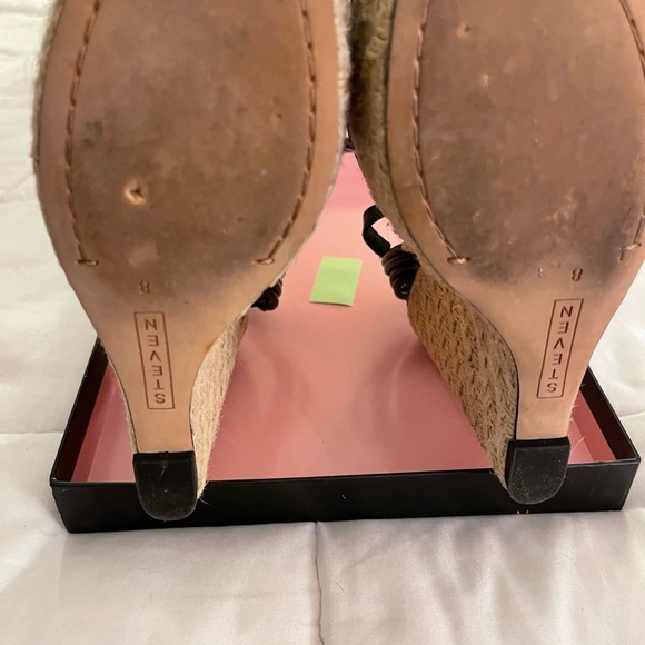 Steven By Steve Madden, Wikka Wedge - Picture 4 of 8